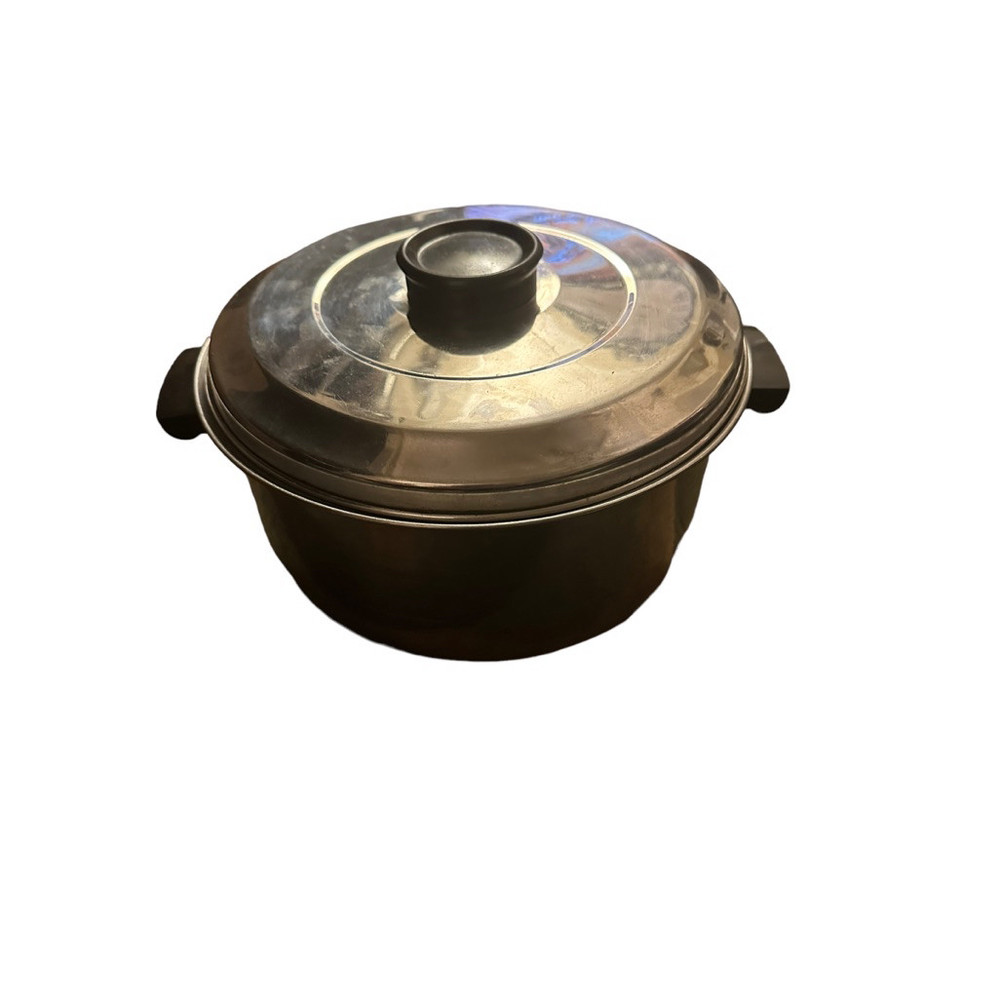 Stainless Steel cooking pot w/ lid
